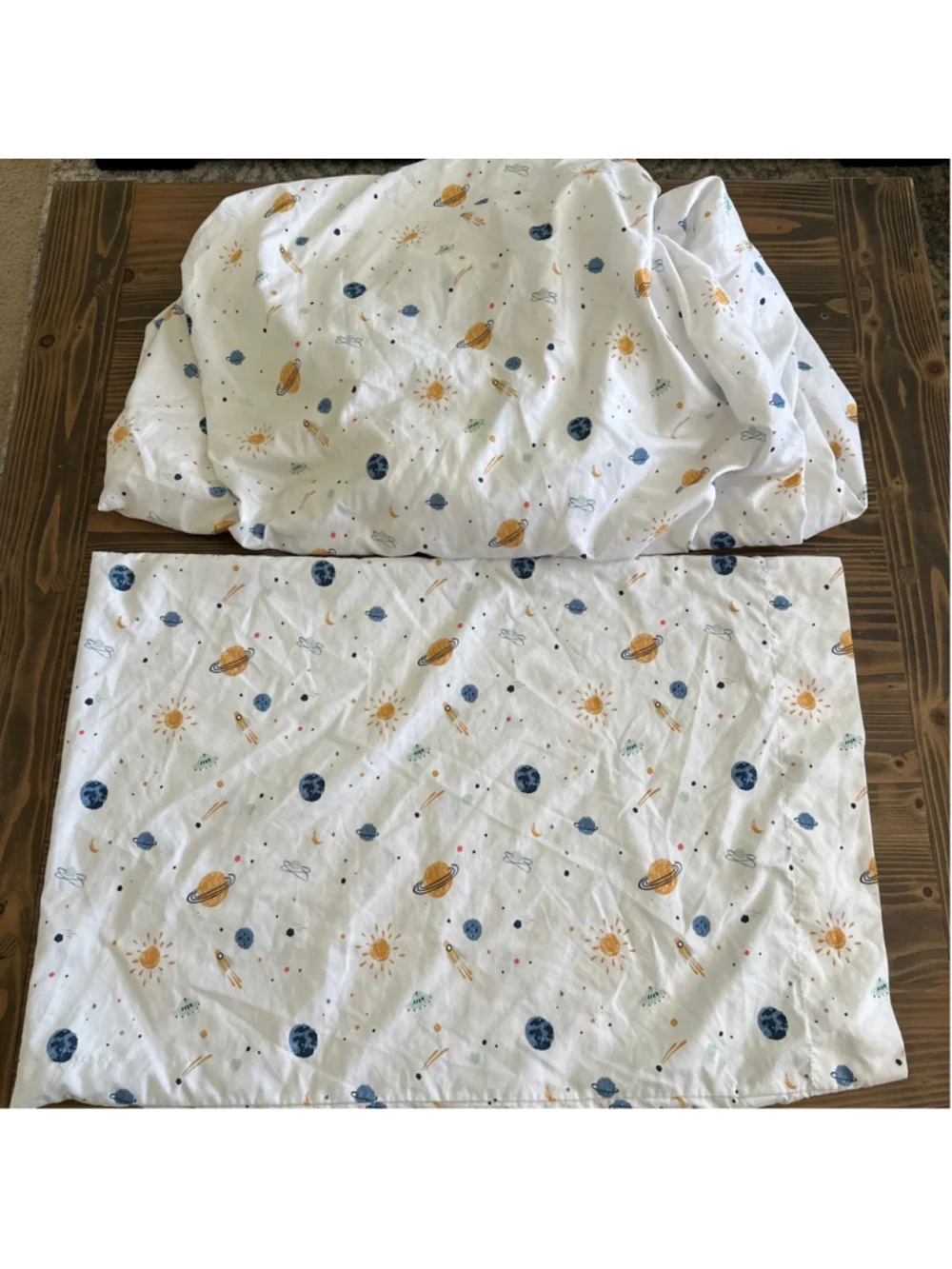 Pillowfort Twin Fitted Sheet Space Print White Blue Rockets Planets